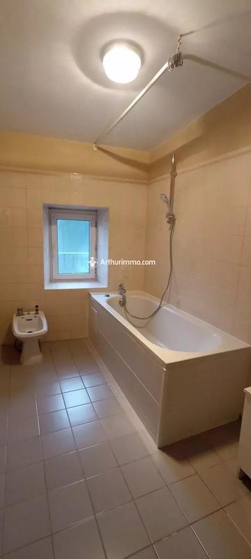 Maison - 131 m² - 6 pièces