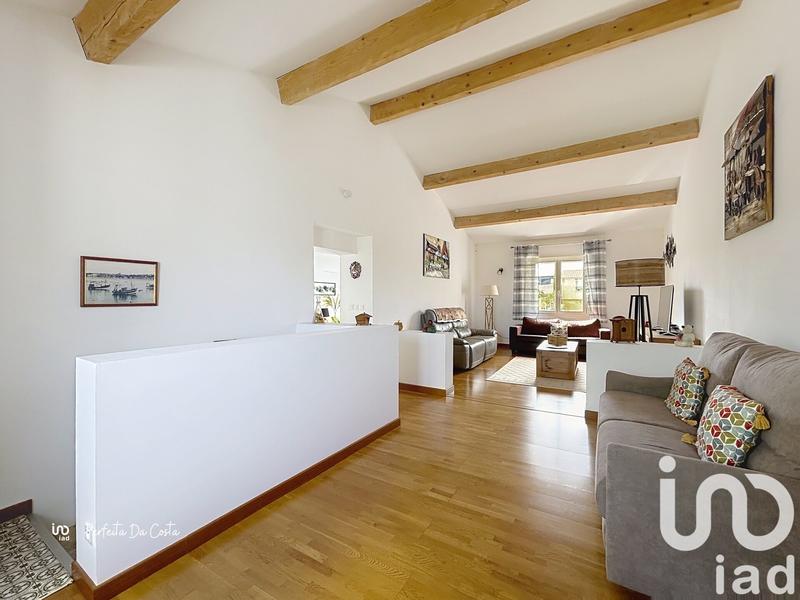 Maison - 179 m² - 5 pièces