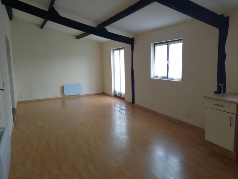 Maison - 104 m² - 4 pièces