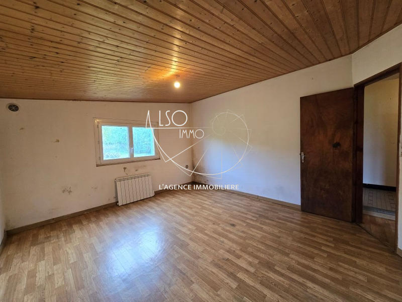 Maison - 96 m² - 5 pièces