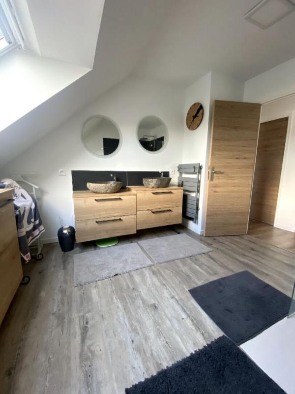 Maison - 99 m² - 4 pièces