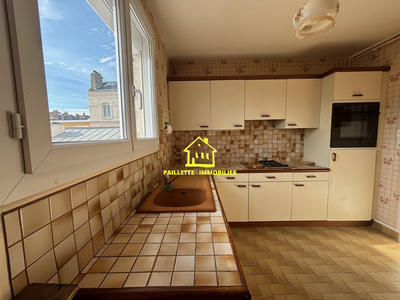 Appartement - 79 m² - 4 pièces