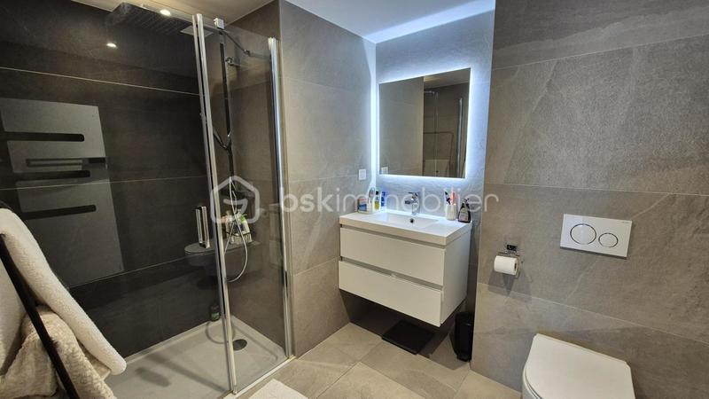 Appartement - 122 m² - 5 pièces