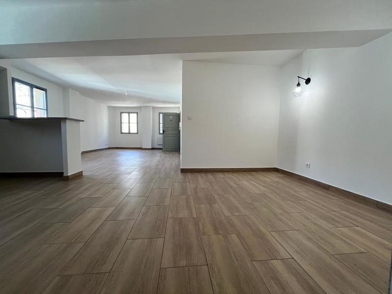 Appartement - 80 m² - 3 pièces