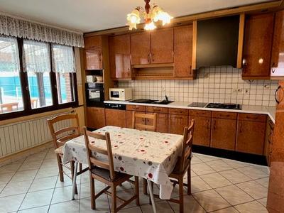 Maison - 259 m² - 5 pièces