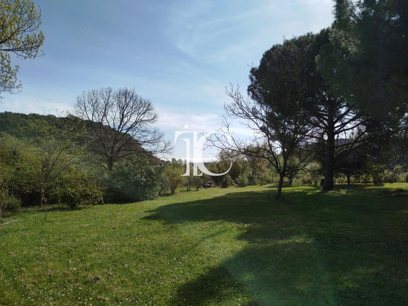 Maison en pierre - 207 m² - 6 pièces