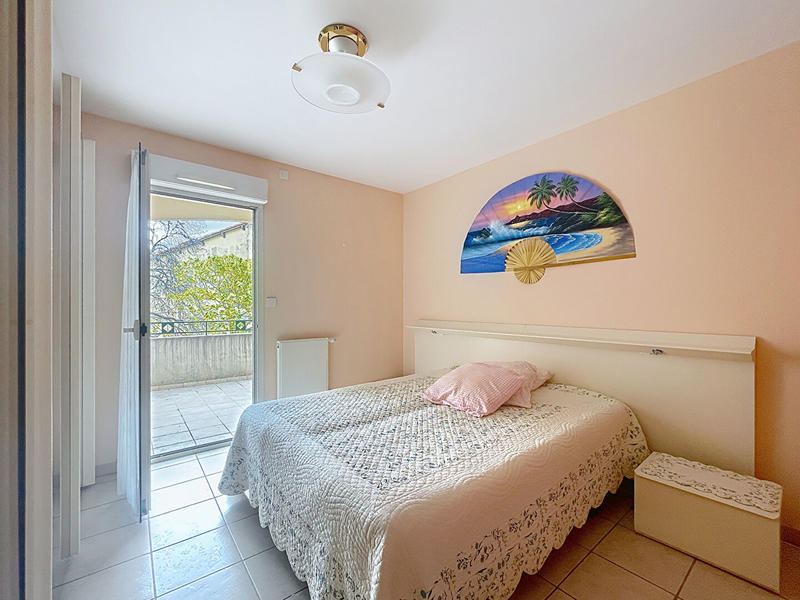 Appartement - 96 m² - 3 pièces