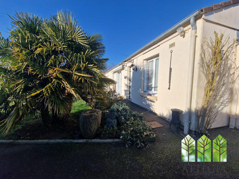 Maison - 90 m² - 4 pièces