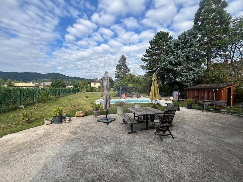 Maison - 160 m² - 6 pièces