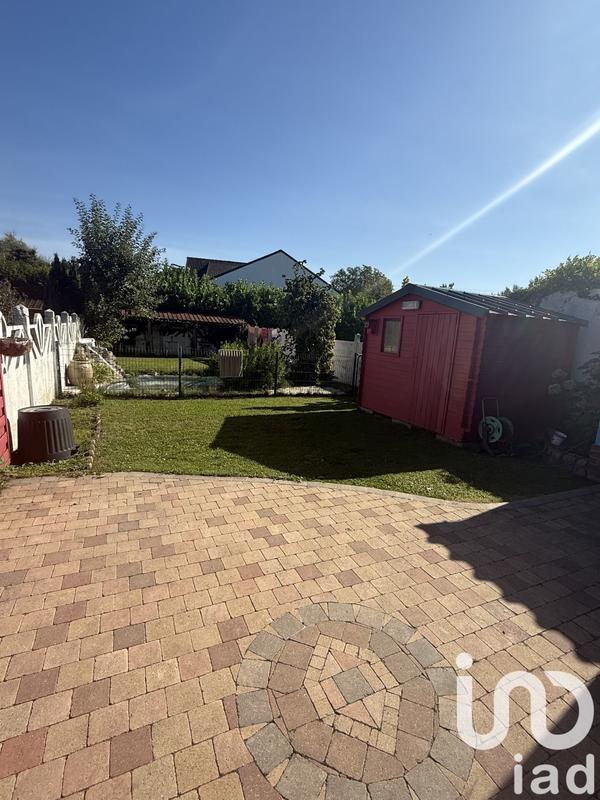 Maison - 96 m² - 5 pièces