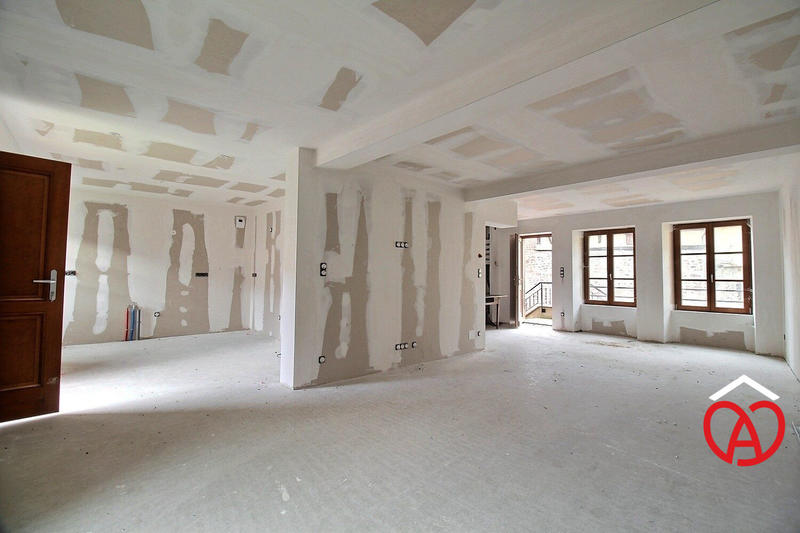 Maison - 171 m² - 7 pièces