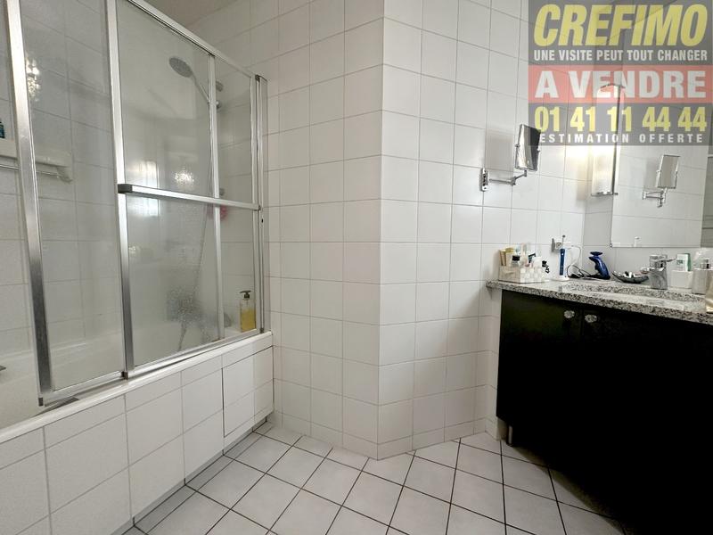 Appartement - 86 m² - 4 pièces