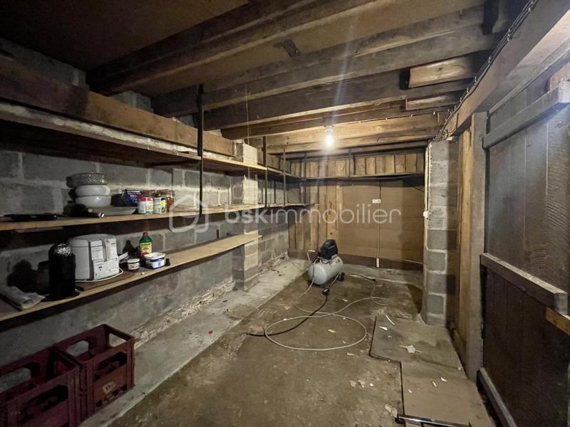 Maison - 180 m² - 7 pièces