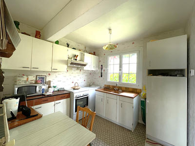 Maison - 99 m² - 6 pièces