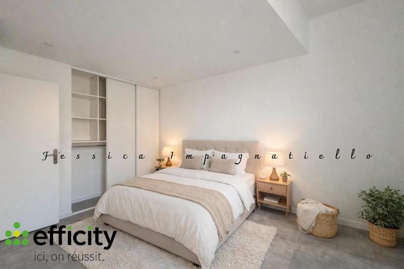 Appartement - 100 m² - 4 pièces