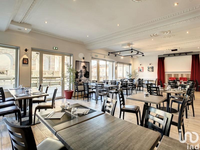 Local commercial - 200 m²