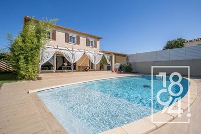 Maison - 120 m² - 4 pièces