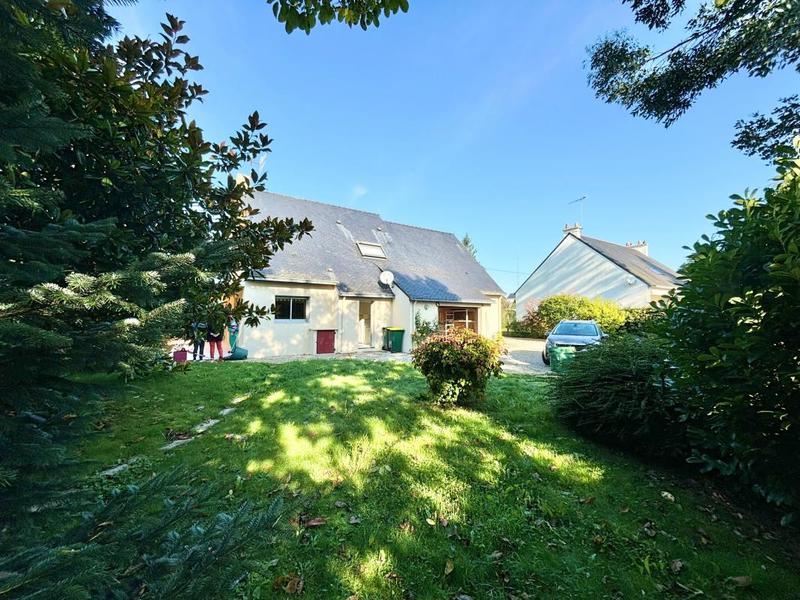 Maison - 158 m² - 6 pièces