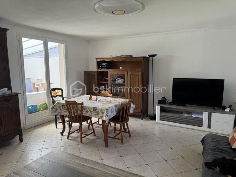 Pavillon - 130 m² - 7 pièces