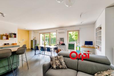 Appartement - 94 m² - 4 pièces