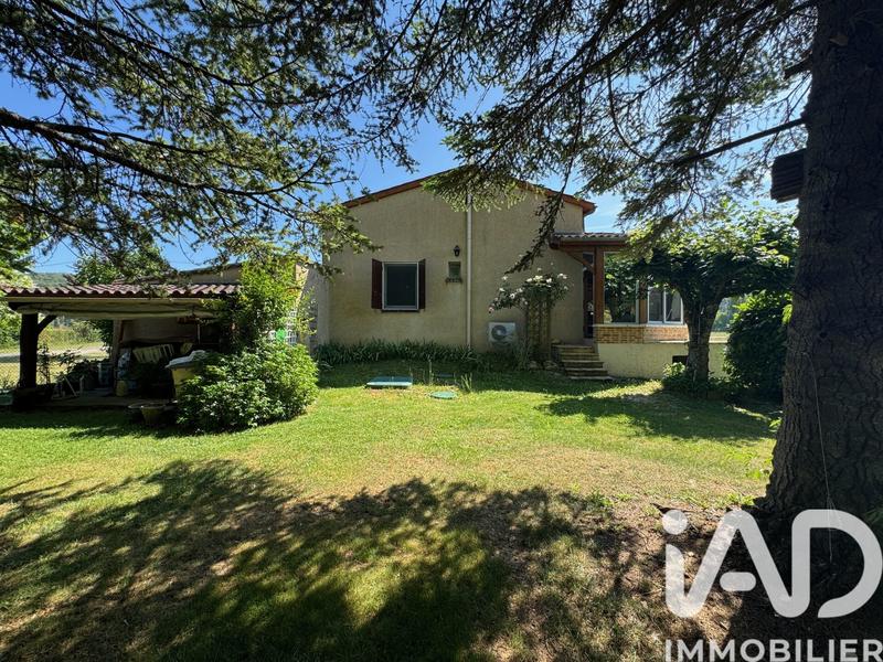 Maison - 93 m² - 4 pièces