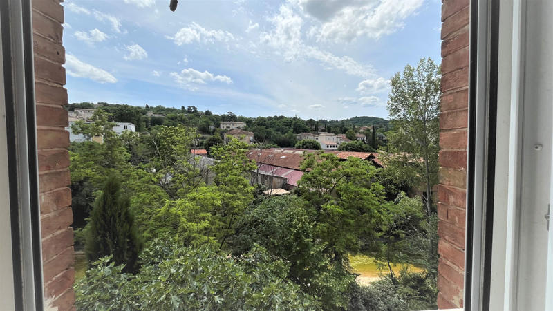 Immeuble - 240 m² - 7 pièces