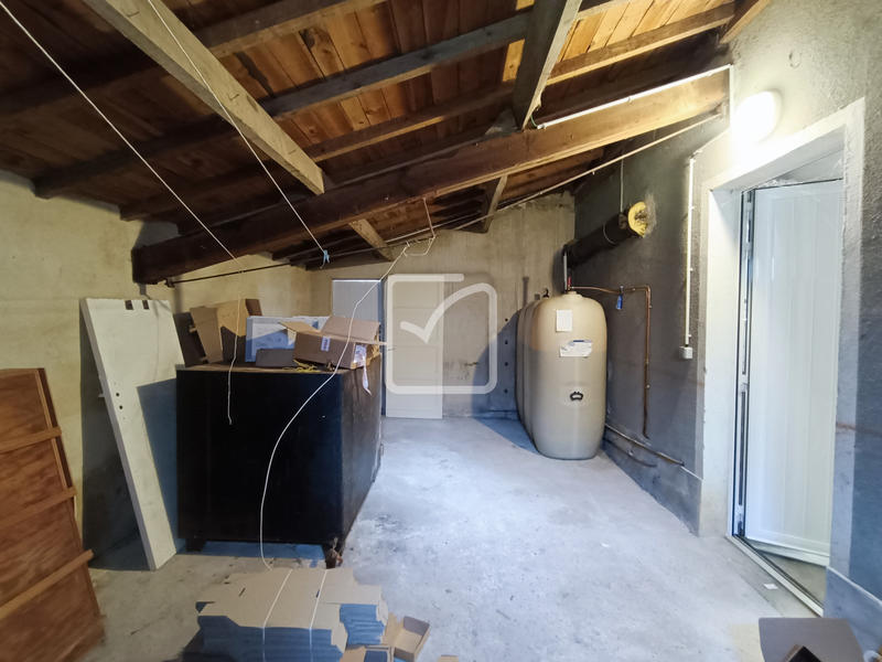 Maison - 187 m² - 7 pièces