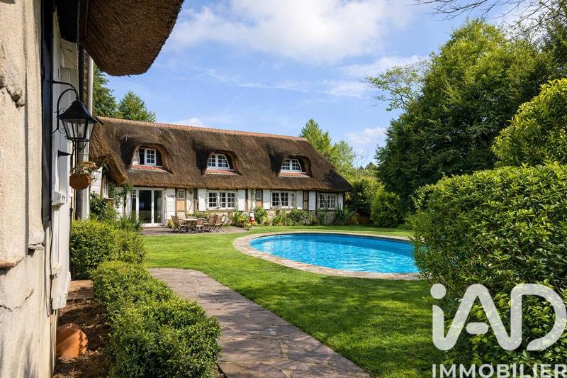 Maison - 321 m² - 10 pièces