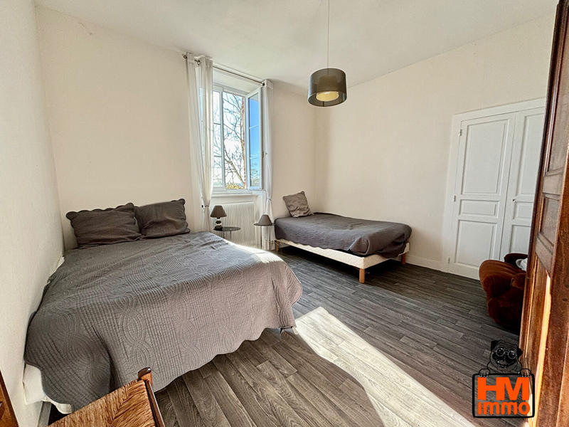 Maison - 148 m² - 6 pièces