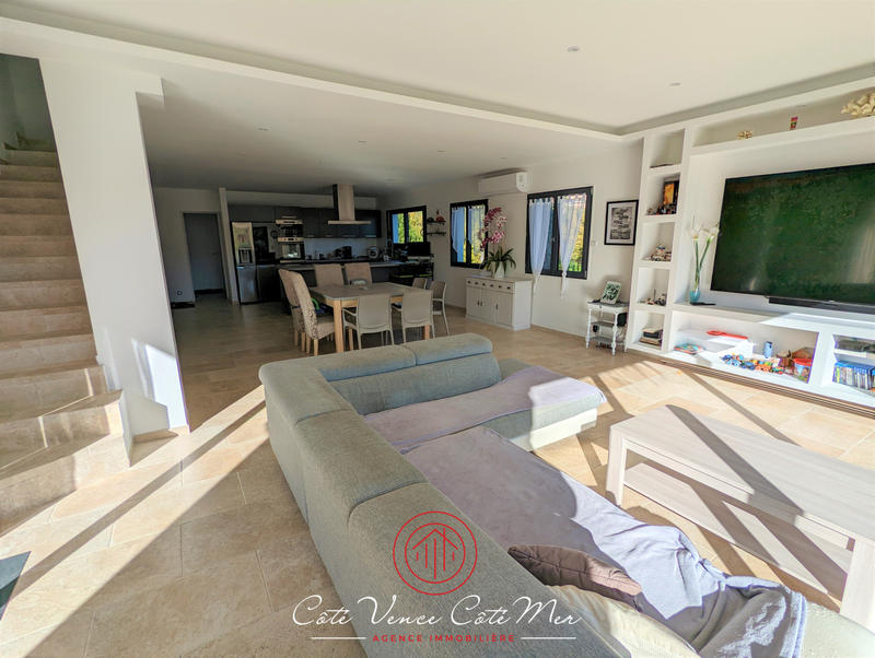 Maison - 160 m² - 6 pièces