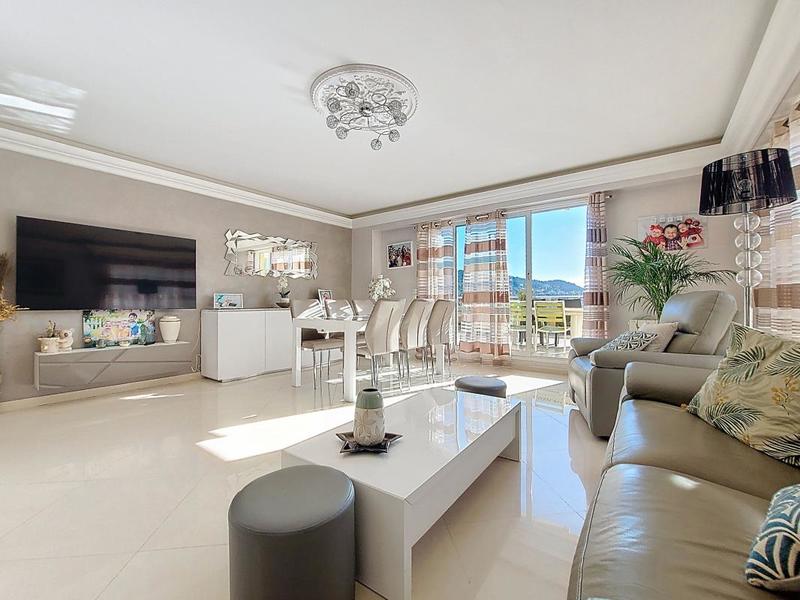 Duplex - 195 m² - 7 pièces