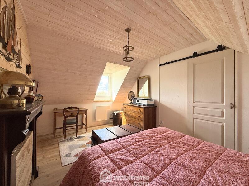 Maison - 94 m² - 6 pièces