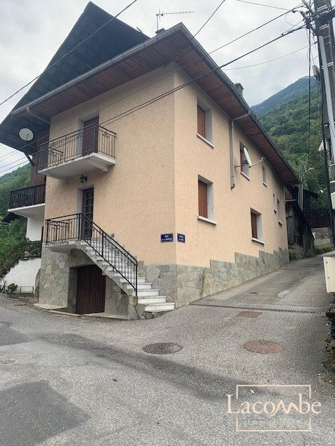 Maison ancienne - 110 m² - 4 pièces