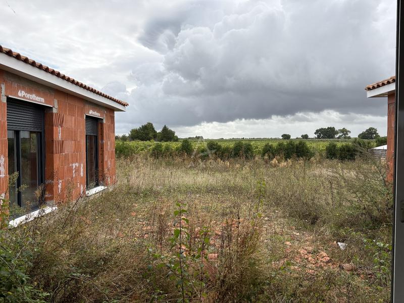 Maison - 180 m² - 7 pièces