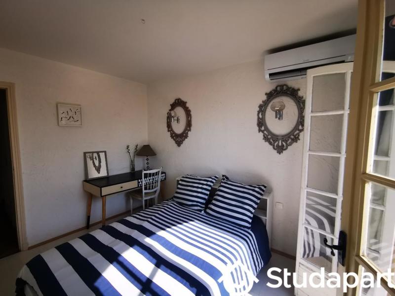 Chambre - 15 m² - 1 pièce