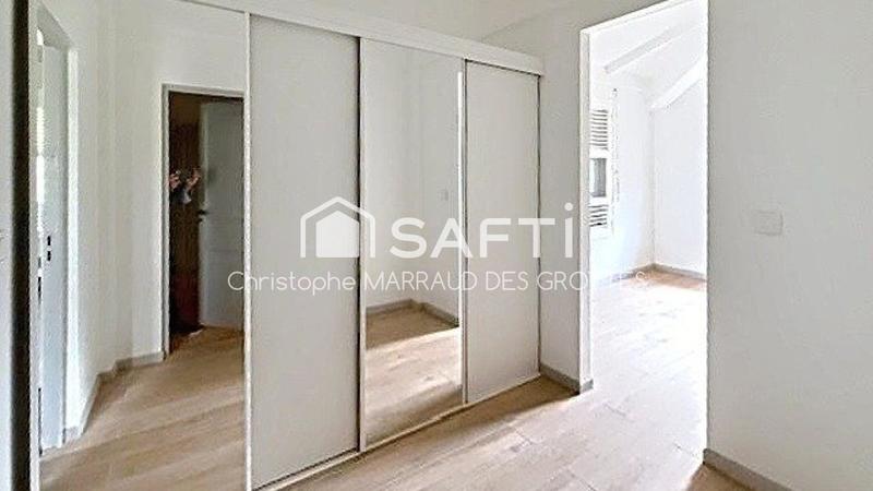 Villa - 231 m² - 6 pièces