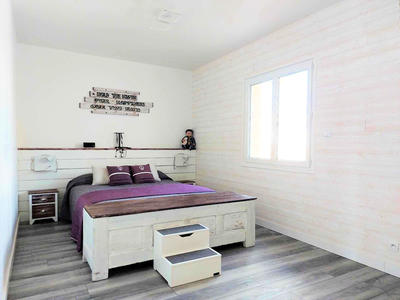 Maison - 234 m² - 7 pièces