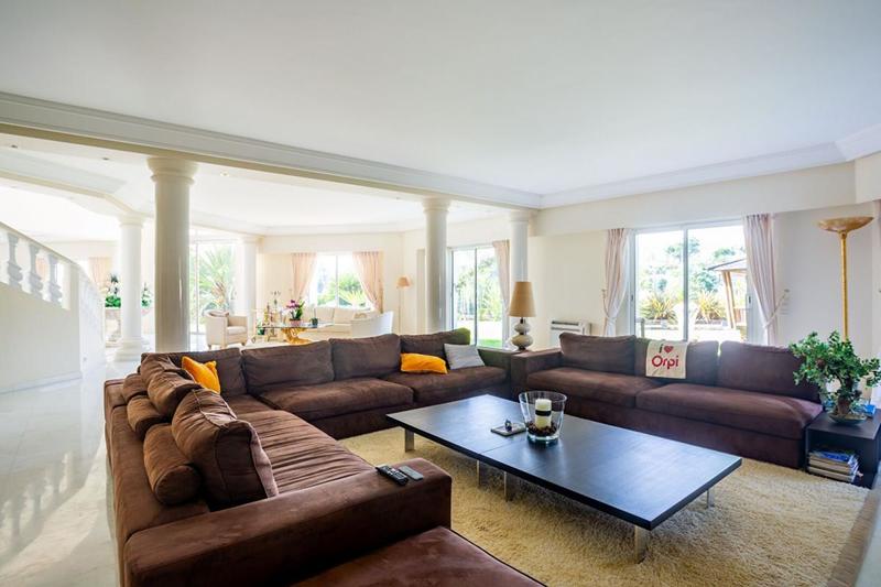 Villa - 550 m² - 7 pièces