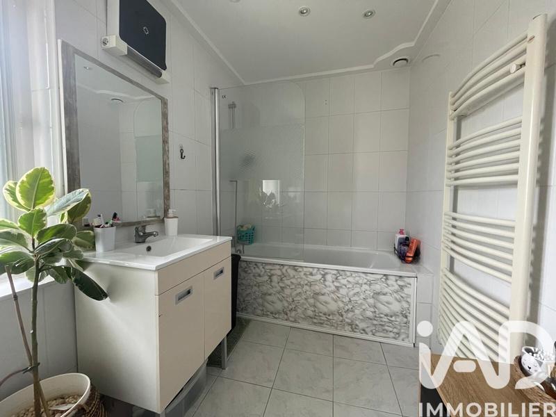 Maison de ville - 80 m² - 4 pièces