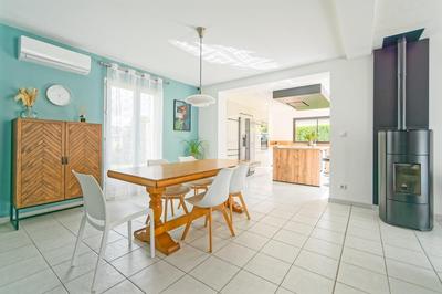 Maison - 140 m² - 6 pièces