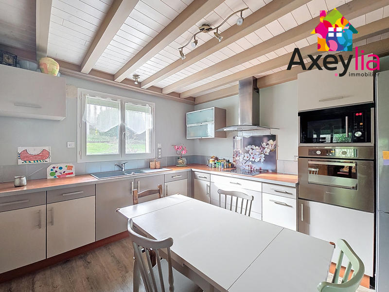 Maison - 148 m² - 5 pièces