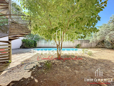 Maison traditionnelle - 152 m² - 5 pièces