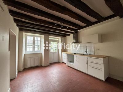 Maison - 87 m² - 5 pièces