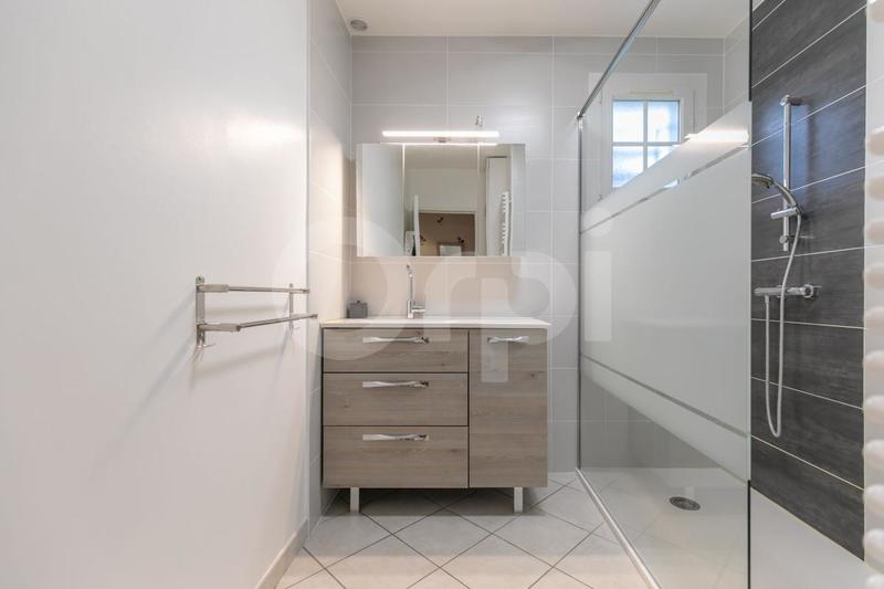 Maison - 138 m² - 6 pièces