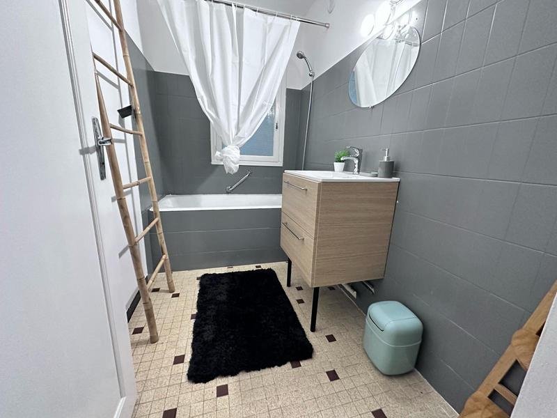 Appartement - 71 m² - 5 pièces