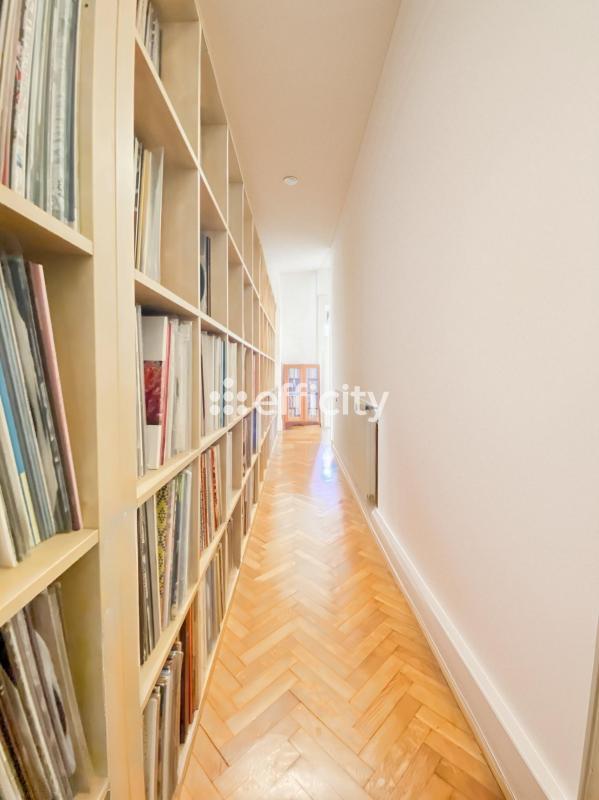 Appartement - 93 m² - 4 pièces