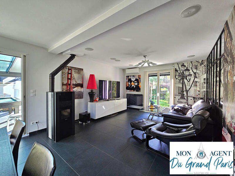 Maison - 192 m² - 8 pièces