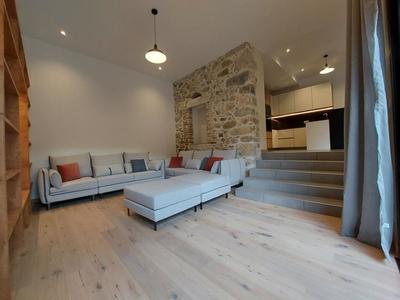 Appartement - 102 m² - 4 pièces