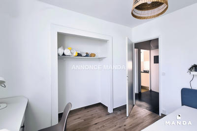 Chambre - 68 m² - 4 pièces