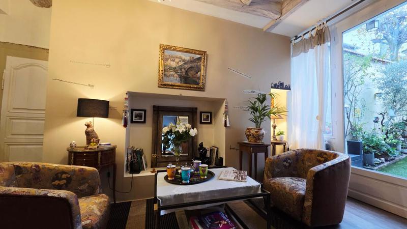 Maison - 141 m² - 9 pièces